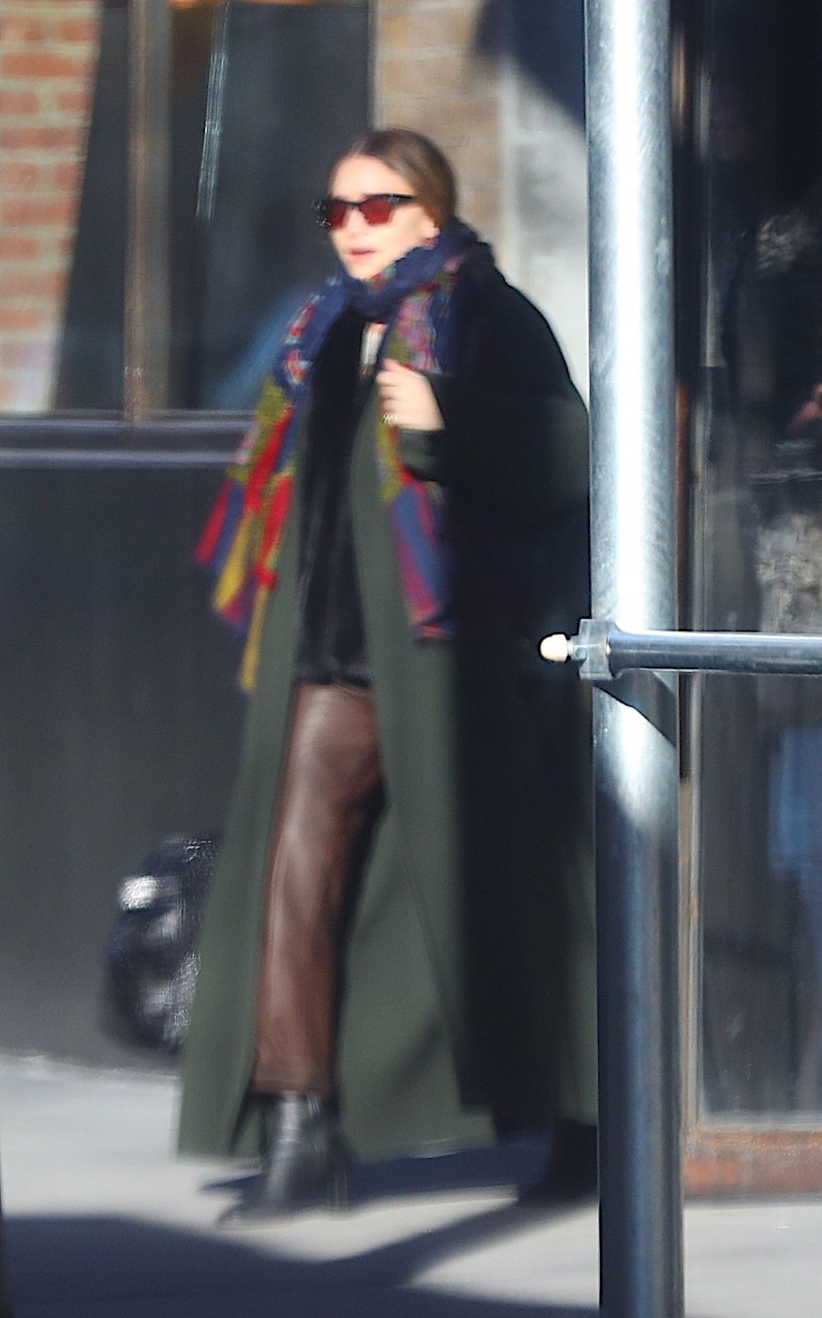 MARY KATE OLSEN Leaves Her Office in New York 12/20/2019 – HawtCelebs