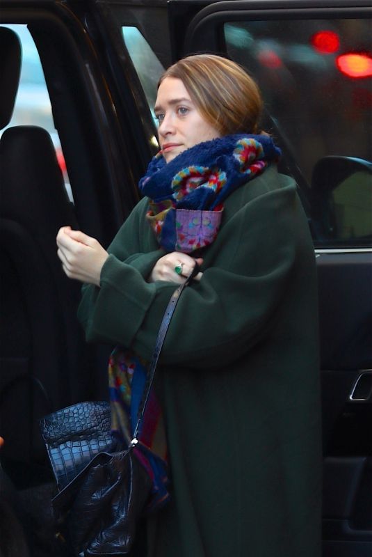 MARY KATE OLSEN Leaves Her Office in New York 12/20/2019