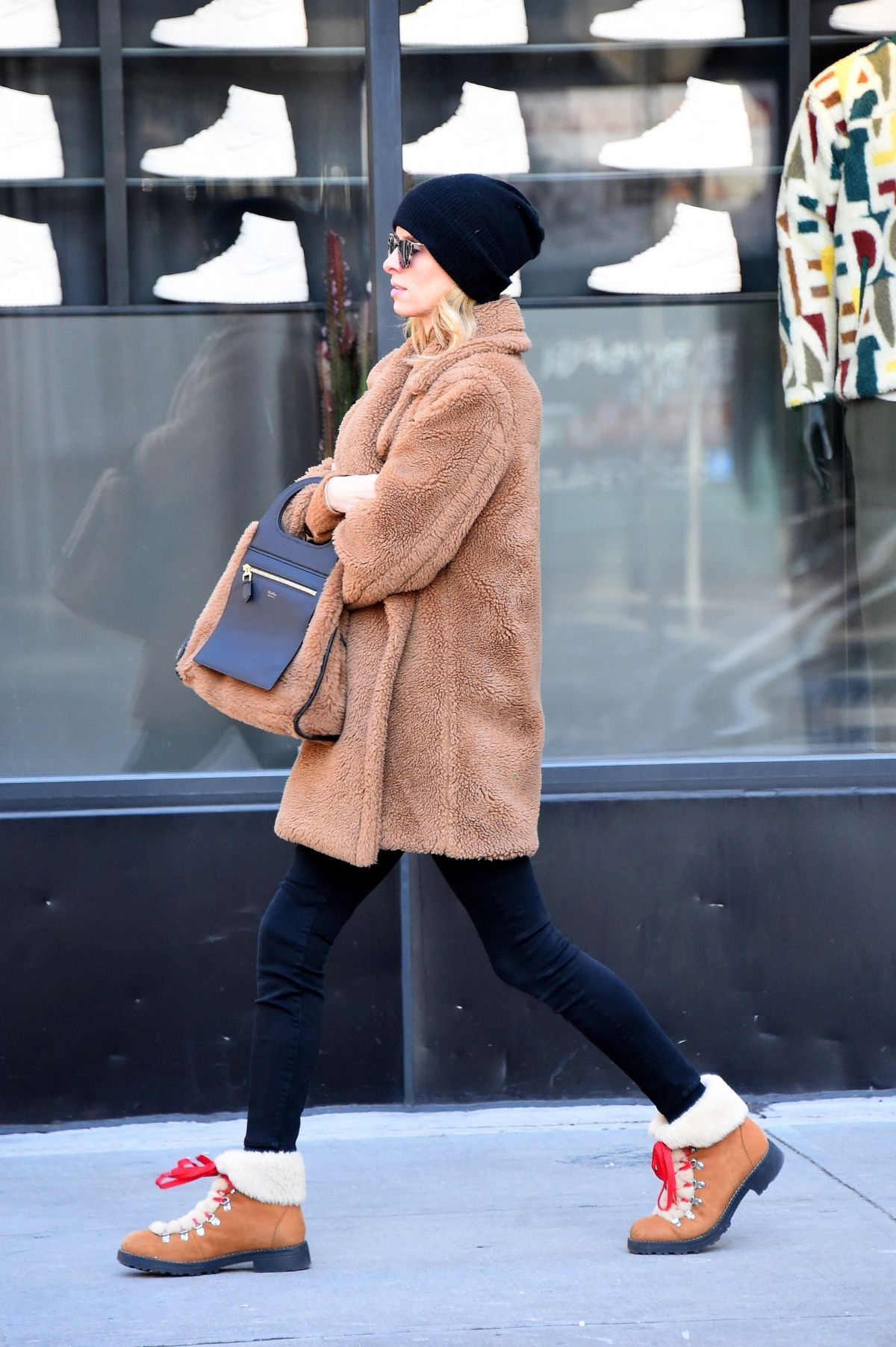 NICKY HILTON Out Shopping in New York 12/19/2019 – HawtCelebs