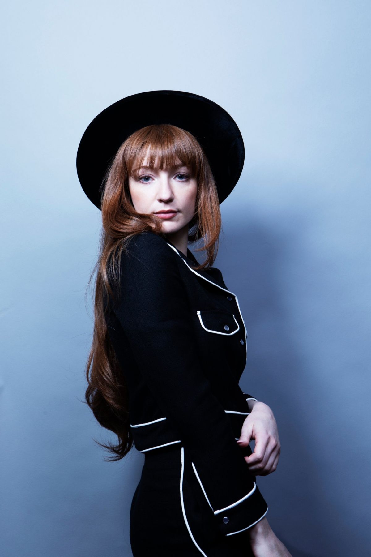 NICOLA ROBERTS - City of Angels Musical, 2019 Promos - HawtCelebs