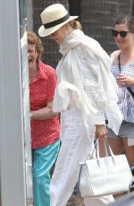 NICOLE KIDMAN and Keith Urban Out Shopping in Sydney 12/24/2019