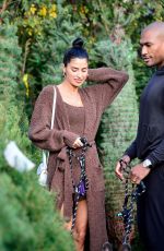 NICOLE WILLIAMS Shopping for Christmas Trees in Los Angeles 12/16/2019