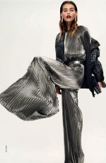 OLIVIA AARNIO in Elle Magazine, Italy December 2019