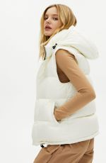 PAIGE REIFLER for Aritzia, December 2019
