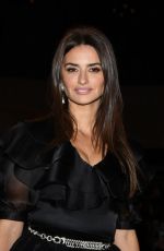 PENELOPE CRUZ at Chanel Metiers D