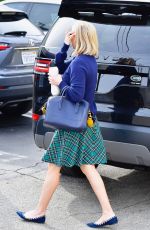REESE WITHERSPOON Arrives at a Spa in Los Angeles 06/12/2019