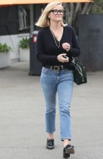 REESE WITHERSPOON Out and About n Brentwood 12/26/2019