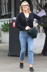 REESE WITHERSPOON Out and About n Brentwood 12/26/2019