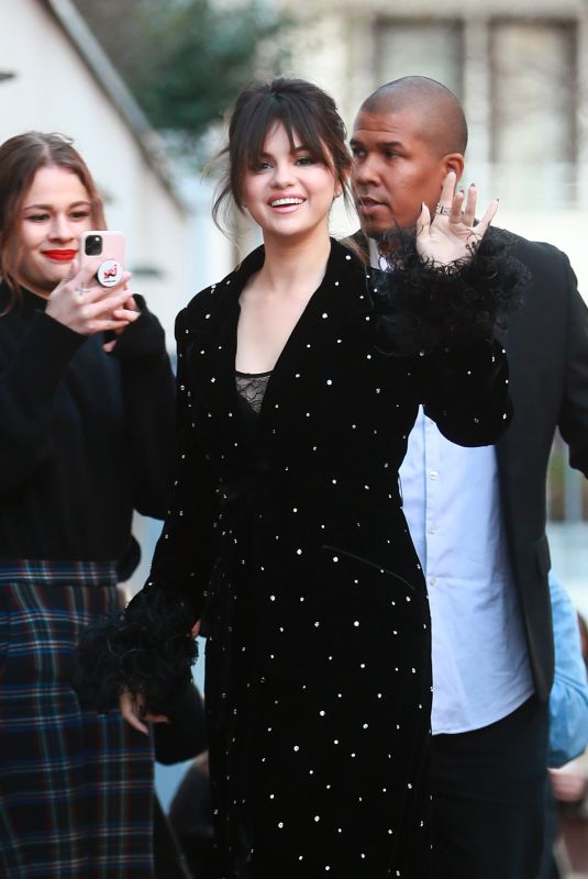 SELENA GOMEZ Leaves Ritz Hotel in Paris 12/13/2019