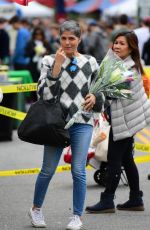 SELMA BLAIR Shoppin at Farmers Market in Studio City 12/08/2019