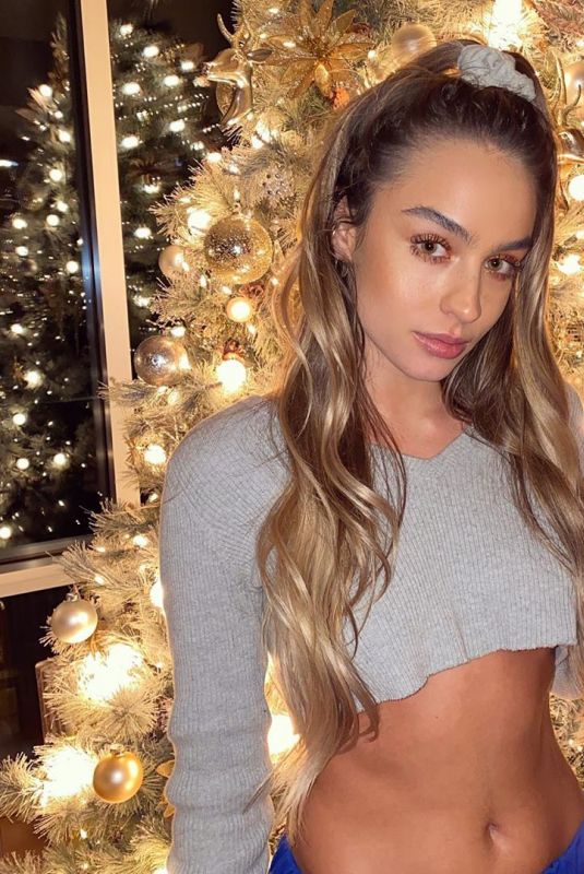 SOMMER RAY - Instagram Photos 12/22/2019