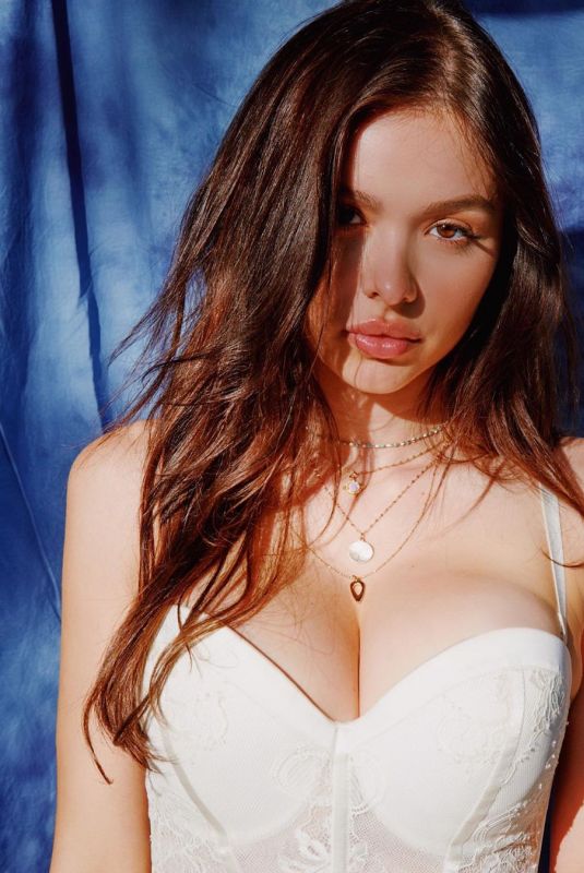 SOPHIE MUDD for 2020 Calendar