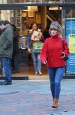 SUMMER MONTEYS-FULLAM Out Shopping in London 12/23/2019