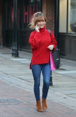 SUMMER MONTEYS-FULLAM Out Shopping in London 12/23/2019