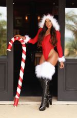 SUZY CORTEZ - Christmas Photoshoot 12/18/2019