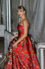 TAYLOR SWIFT Leaves Cats Premiere in New York 12/16/2019