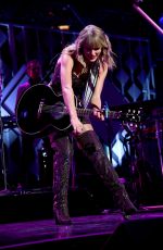 TAYLOR SWIFT Performs at Z100