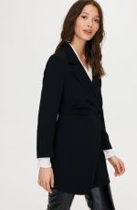 YADA VILLARET for Aritzia, December 2019