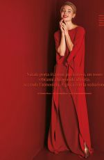 YARA SPOORENBERG in Donna Moderna, December 2019