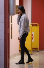 ZOE SALDANA Aarrives at a Medical Building in Beverly Hills 12/18/2019