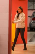 ZOE SALDANA Aarrives at a Medical Building in Beverly Hills 12/18/2019