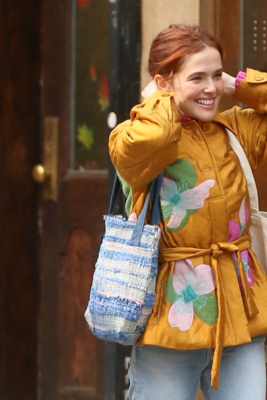 ZOEY DEUTCH Leaves Coffee Shop in New York 12/16/2019