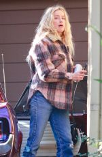 AMBER HEARD Arrives at Her Home in Los Angeles 01/10/2020