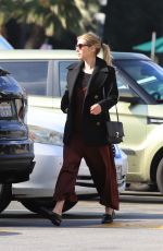 AMM ROBERTS Out Shopping in Los Angeles 01/11/2020