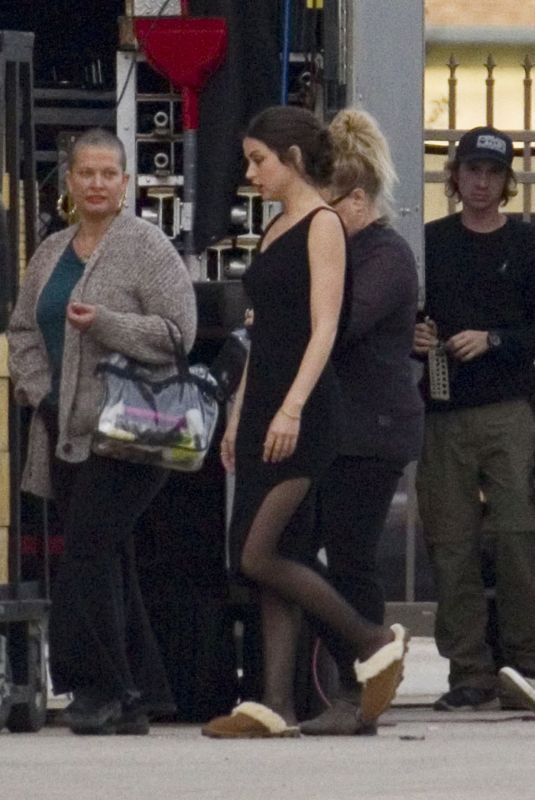 ANA DE ARMAS on the Set of Deep Water in New Orleans 01/10/2020