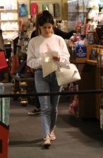 ARIEL WINTER Shopping at Papyrus Store in Los Angeles 01/03/2020