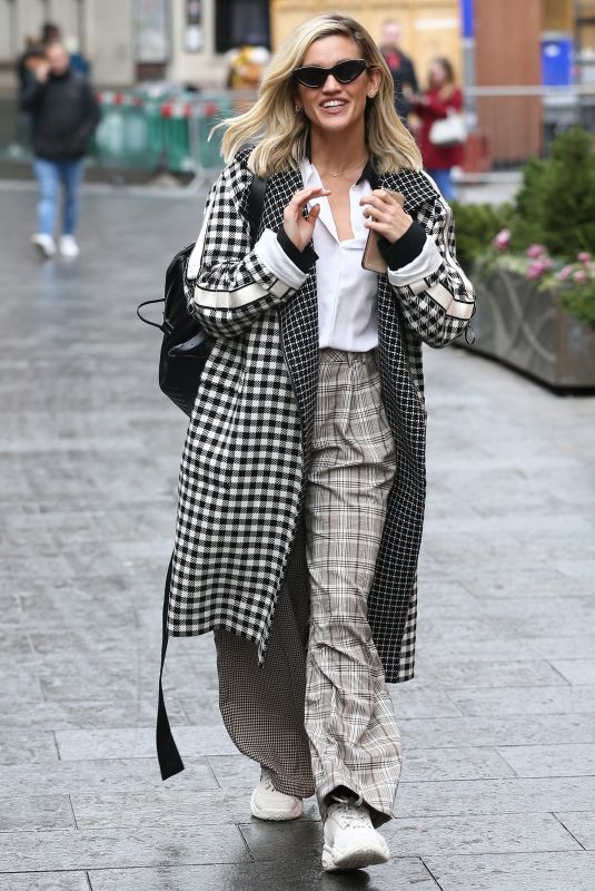 ASHLEY ROBERTS Leaves Global Radio in London 01/07/2020