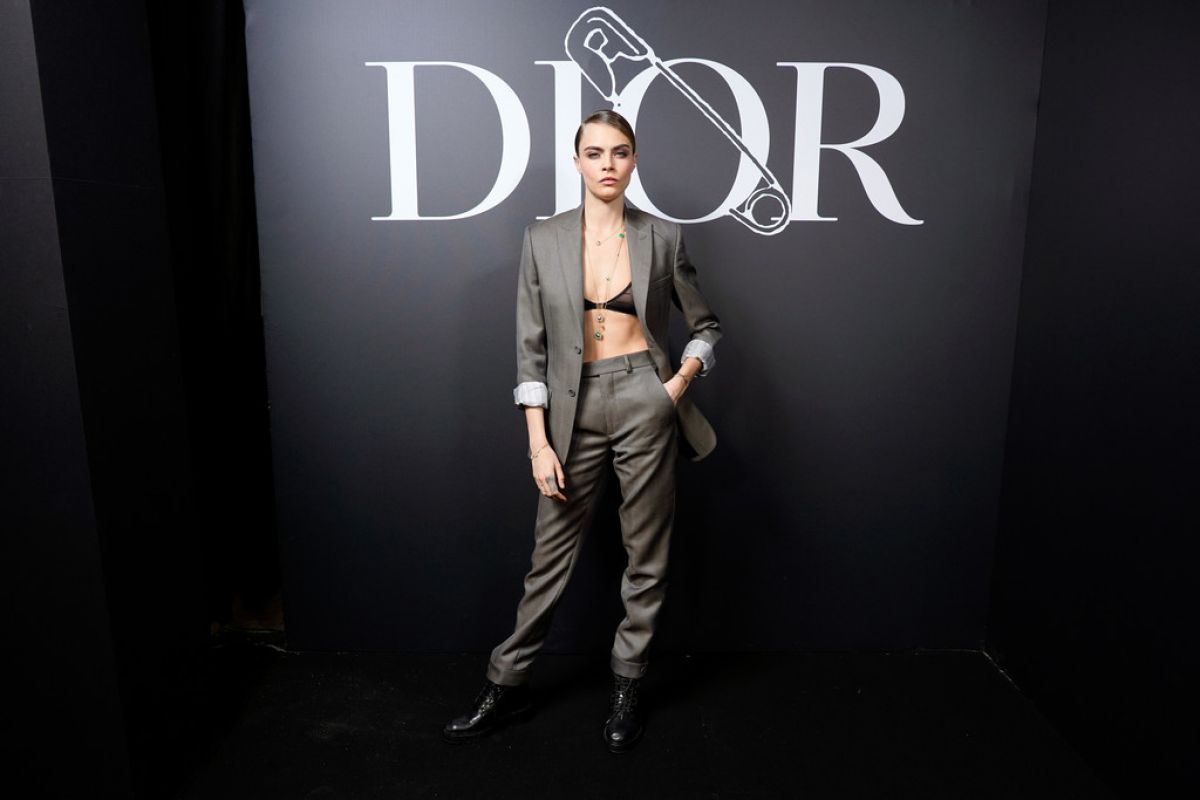 CARA DELEVINGNE at Dior Homme Show at Paris Fashion Week 01/17/2020 ...