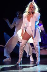 CHRISTINA AGUILERA Performs on New Year