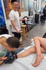 COURTNEY STODDEN Getting Her First Tattoo of a Rose 01/03/2020