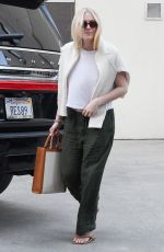 DAKOTA FANNING Leaves Lancer Dermatologist in Beverly Hills 01/04/2020