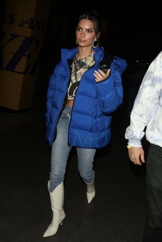 EMILY RATAJKOWSKI Leaves Staples Center in Los Angeles 01/13/2020
