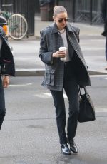 GIGI HADID Arrives at Manhattan Criminal Court in New York 01/16/2020