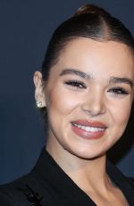 HAILEE STEINFELD at Grammy Salute to Icons Honoring Sean Diddy Combs in Beverly Hills 01/25/2020