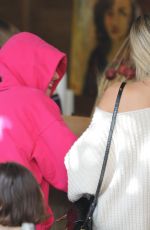 HAILEY and Justin BIEBER Out for Breakfast in Beverly Hills 01/11/2020
