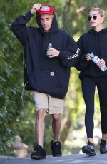 HAILEY and Justin BIEBER Out Hiking in Los Angeles 01/12/2020