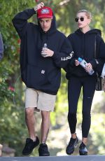 HAILEY and Justin BIEBER Out Hiking in Los Angeles 01/12/2020