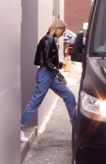 HAILEY and Justin BIEBER Out in Beverly Hills 01/08/2020