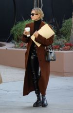 HAILEY and Justin Bieber Out in Santa Monica 01/14/2020