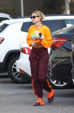 HAILEY BIEBER Arrives at Dance Studio in West Hollywood 01/15/2020