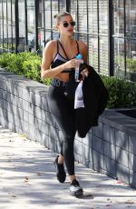HAILEY BIEBER Leaves a Gym in Los Angeles 01/12/2020