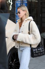 HAILEY BIEBER Leaves Nine Zero One Hair Salon in Los Angeles 01/04/2020
