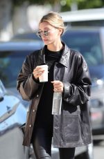 HAILEY BIEBER Out for Lunch in Los Angeles 01/31/2020