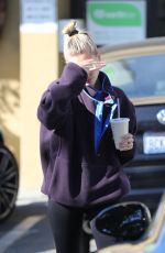 HAILEY BIEBER Out for Smoothies After a Training at Dogpound Gym in Los Angeles 01/24/2020