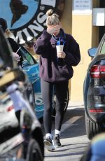 HAILEY BIEBER Out for Smoothies After a Training at Dogpound Gym in Los Angeles 01/24/2020