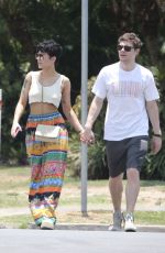HALSEY and Evan Peters Out for Llunch at a Beach on the Gold Coast 01/03/2020